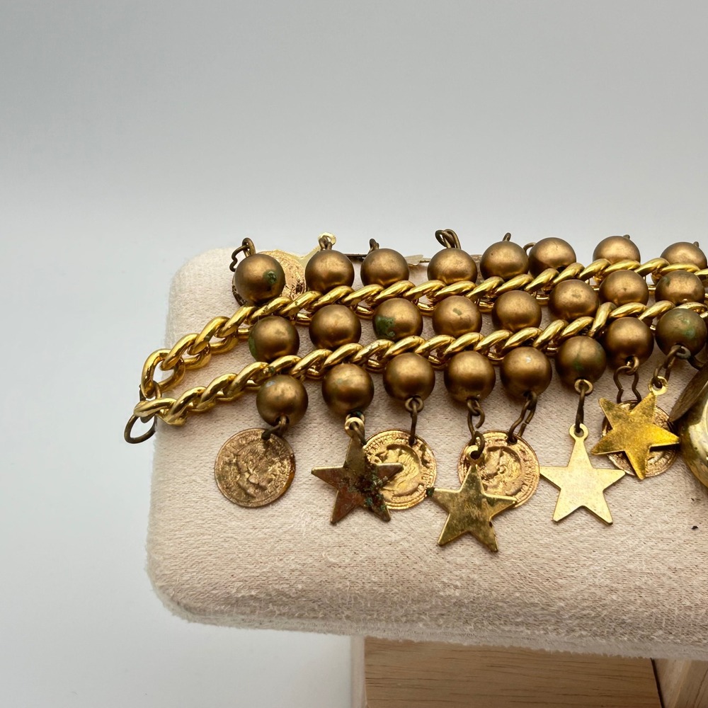 Vintage Enmex Quartz Charm Bracelet Watch – Gold Tone Stars & Coins Boho - Picture 5 of 13